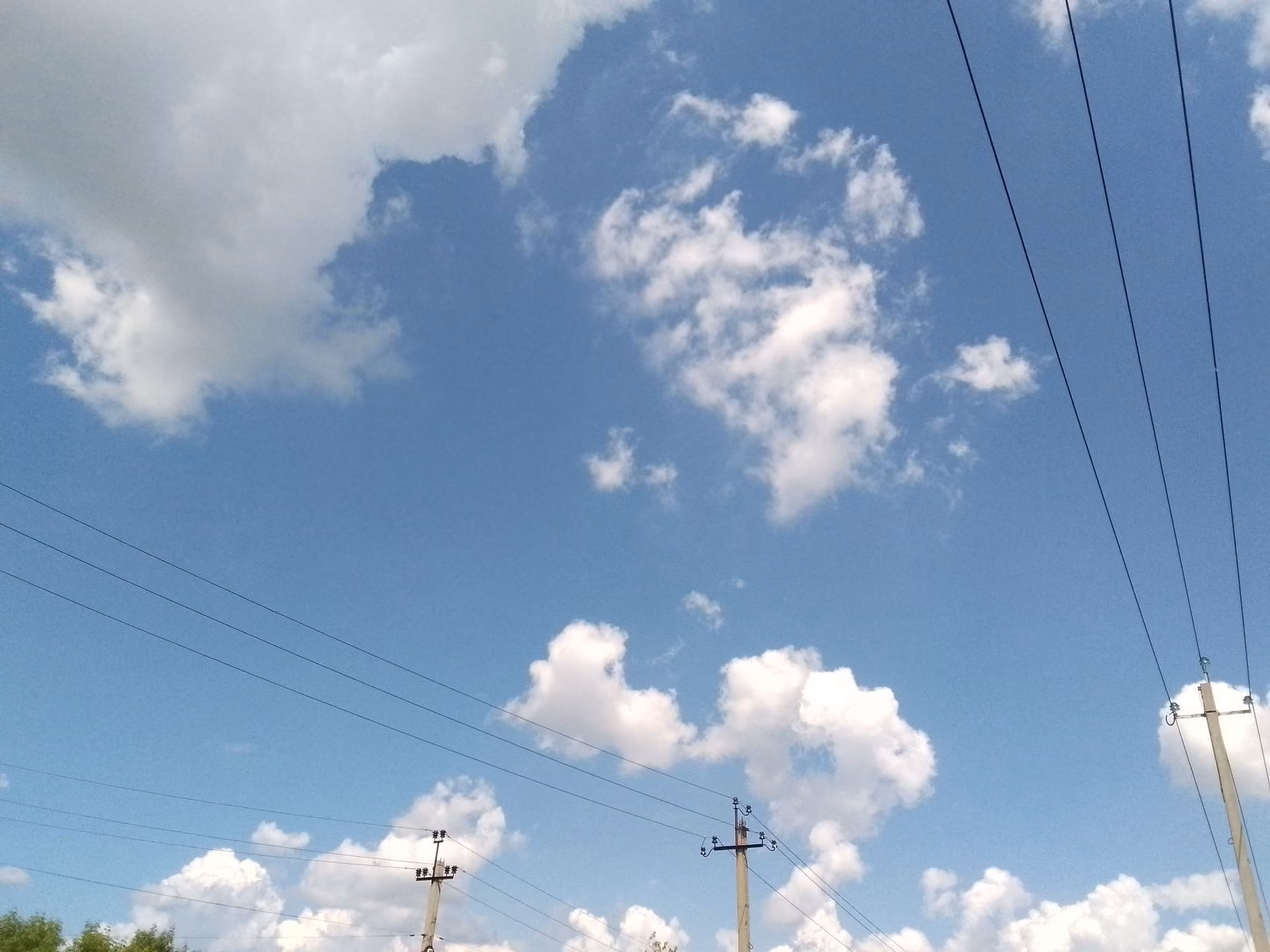 895f96657436627937470365262ea86c.avif