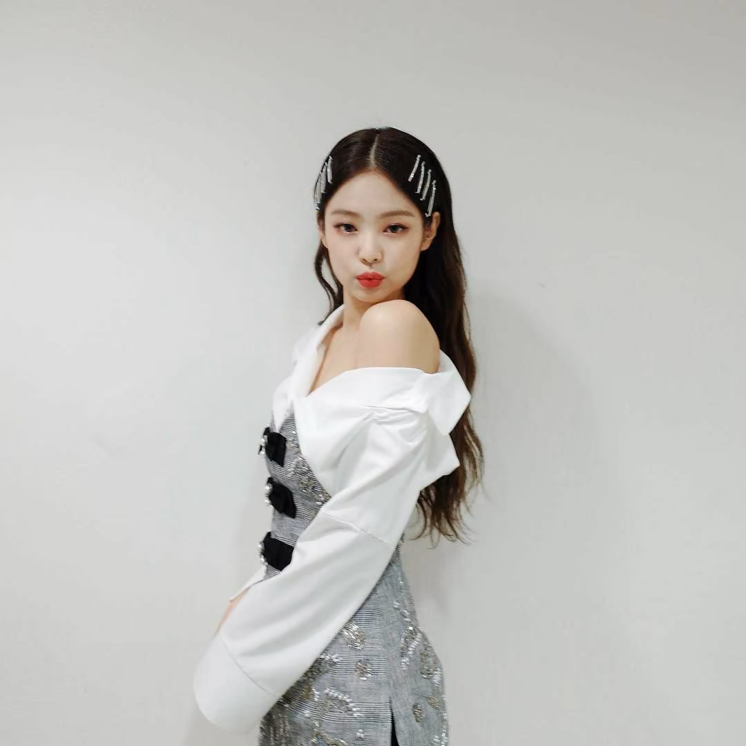897a11c8484cdafa3cc2c7aced37cfe7.jpg