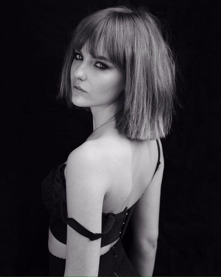 8a04db5b2336a078641c6ab36f4f60b7.jpg