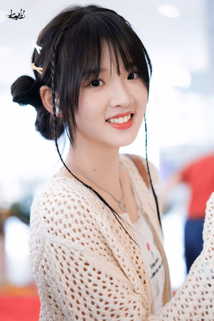 8ac78253ab754700a946cd936609d08a.jpg