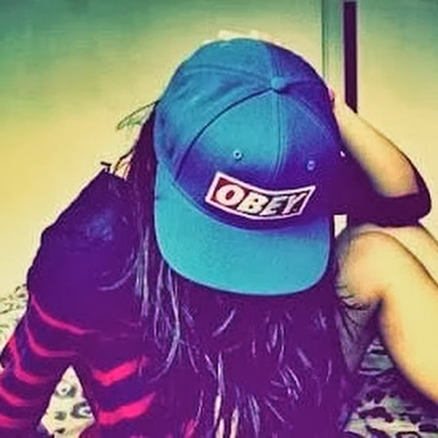 8b01f62419b2d3e60a5785bdc3334b21.avif