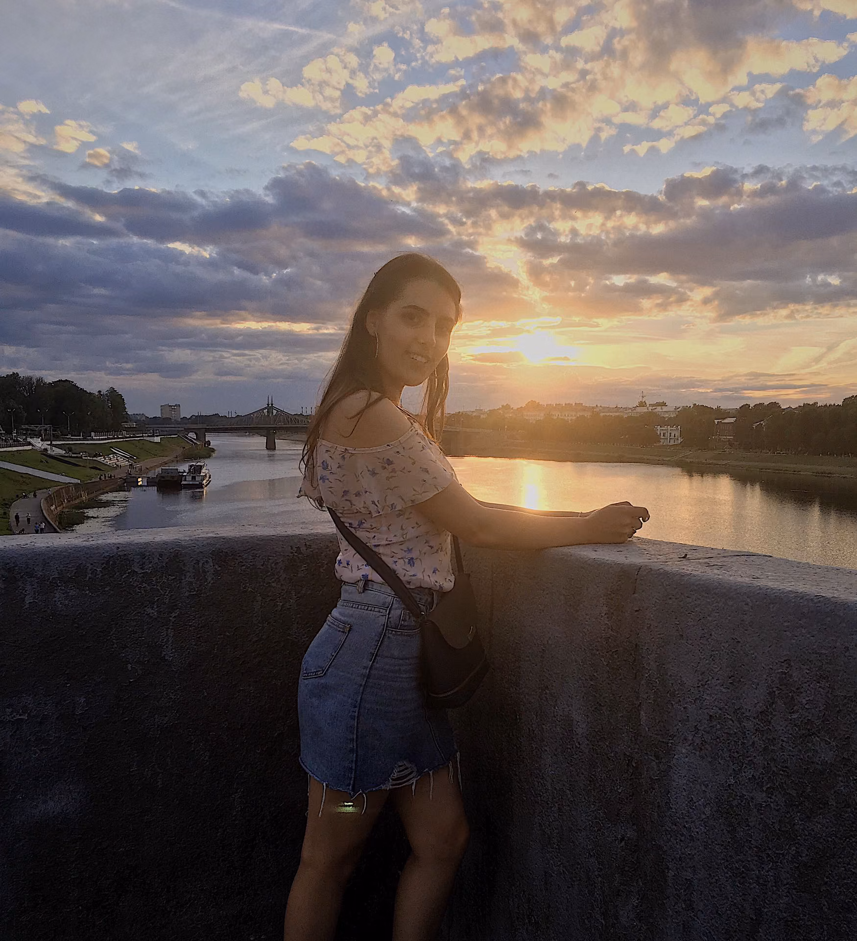8c5c70f5a4c149df571c6490ed524604.jpg