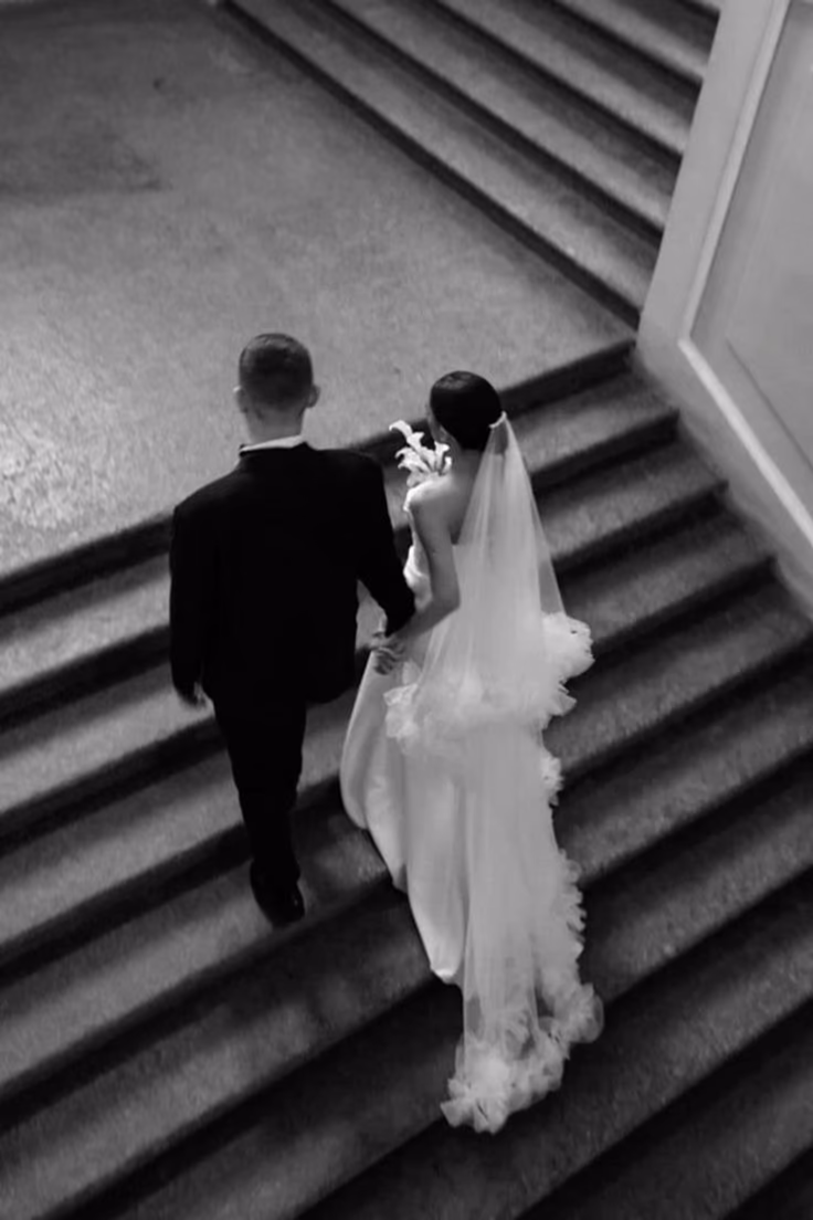 8c999d579473dc8ab8dfa3c8b2eea742.avif