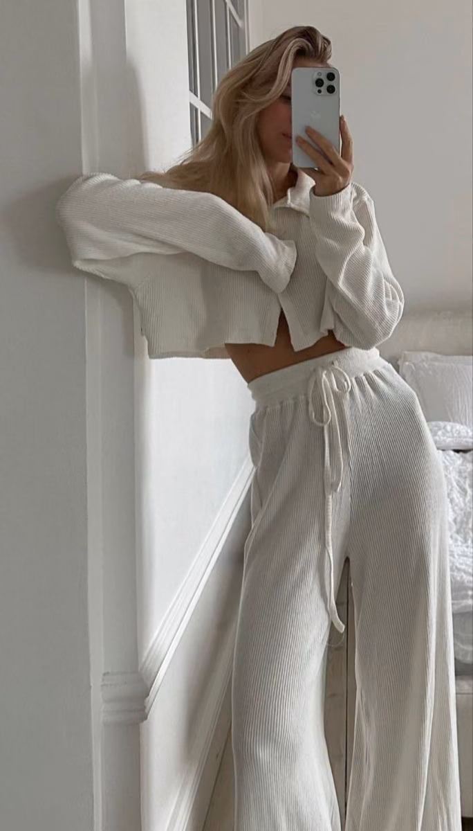 8d14e7092b7a713c88889f363c5c6cc3.avif