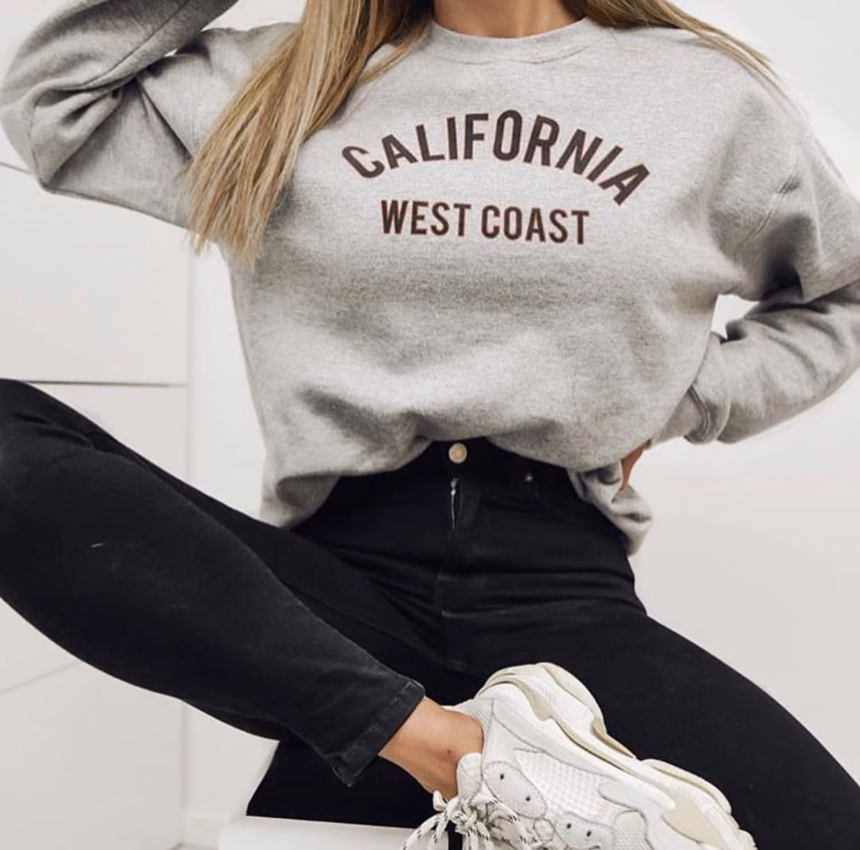 8f9bc5a21d639669c7e09bb77a51f9f4.jpg