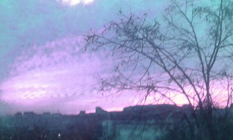 91db6d3279a24078f46bef706fa14a24.avif
