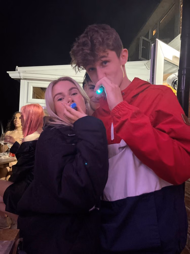 9622e77a3d6e4c6686dc8d8a86cdda0a.jpg