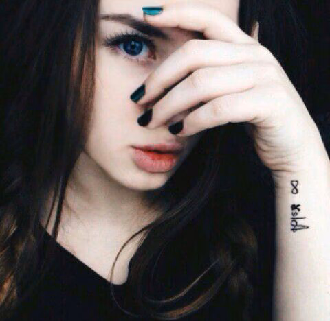 985a2d6eabf2b7cb40fa41ec07b46268.jpg
