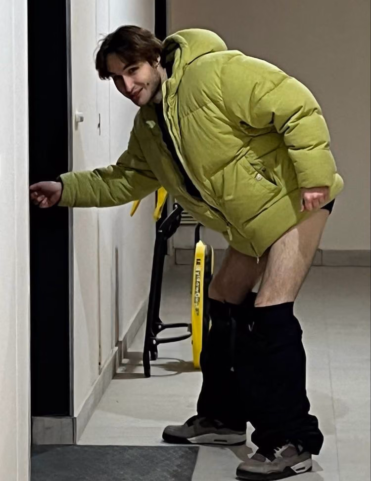99c7231c83249bc4680bc9bd45620f17.jpg