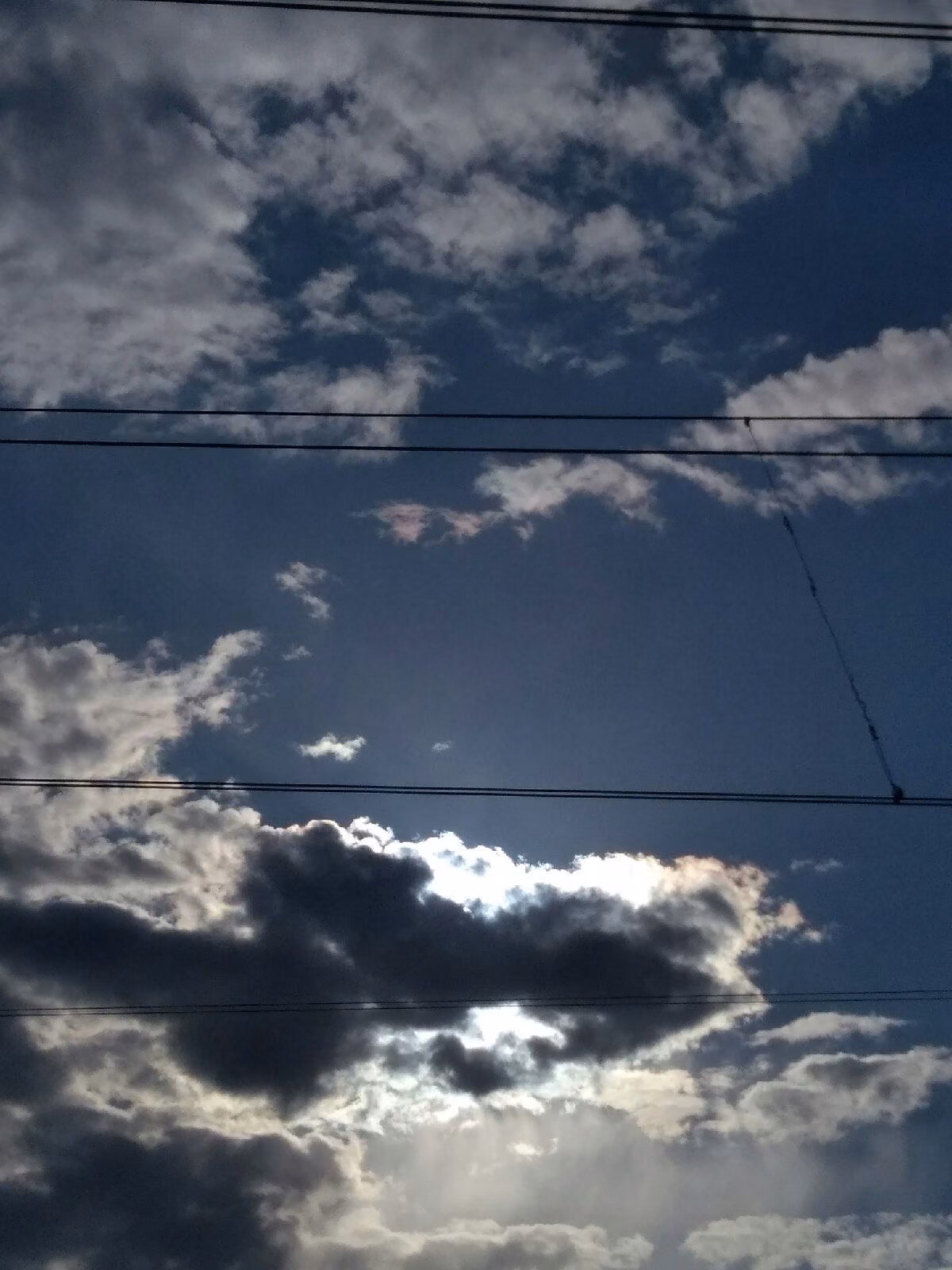 9a0f76357f58db73f0c4af0e16523bfb.jpg