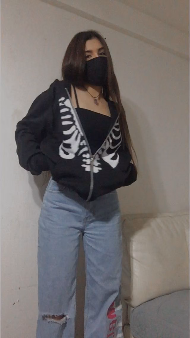 9c8d9dea6b8c3766ad96e19b9e8b85c7.avif
