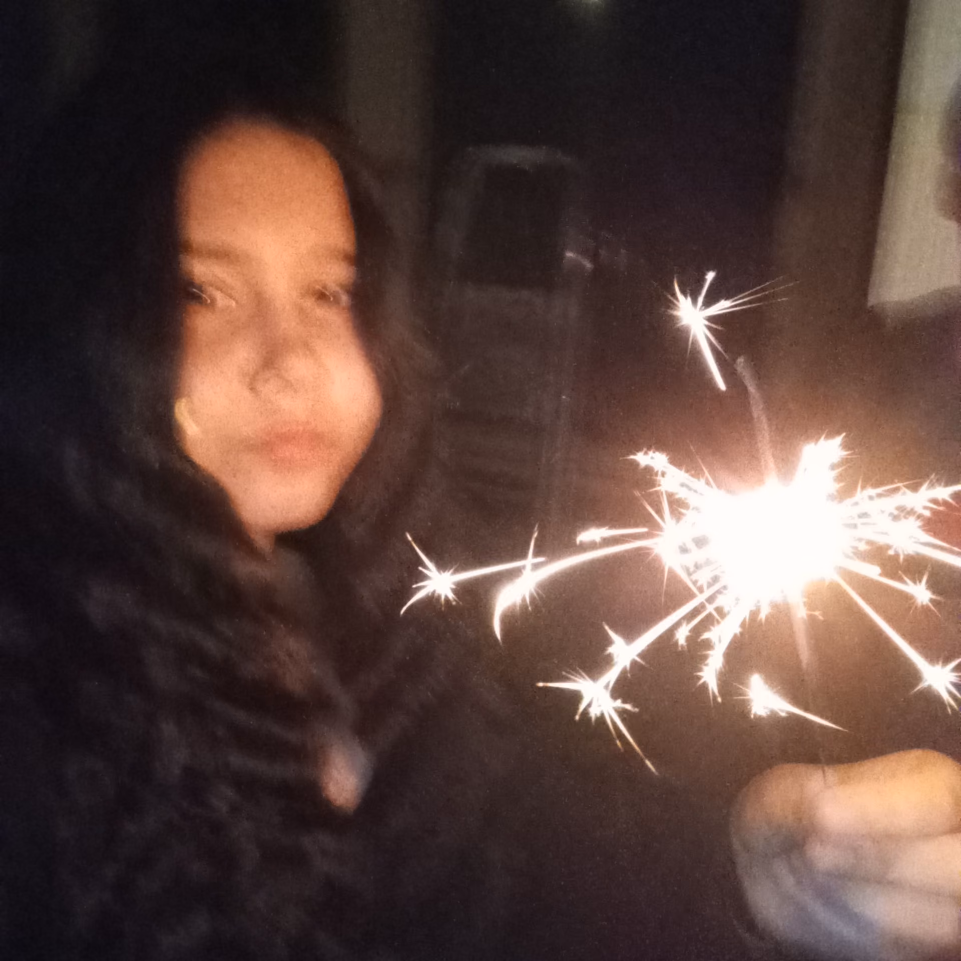 9de3ee6df2230ec5575ce972357b6bff.avif