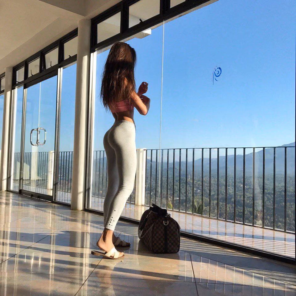 a27f5eb9dcb55cddb18c76676a4b257a.jpg
