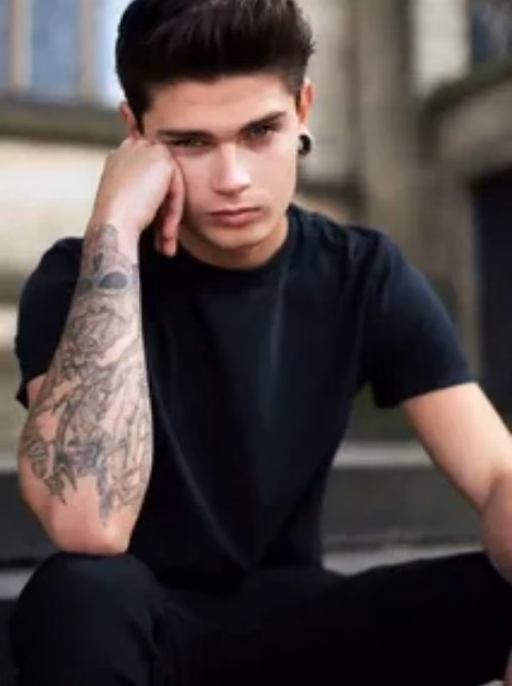 a2cbc57b54b40d467d552d4b8ad7efb8.jpg