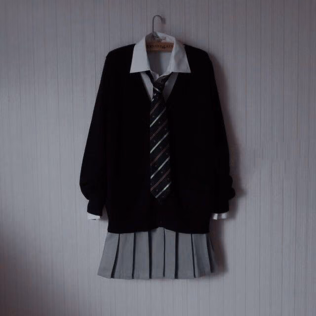 a57532976a1b442daadc94a1f203f832.jpg
