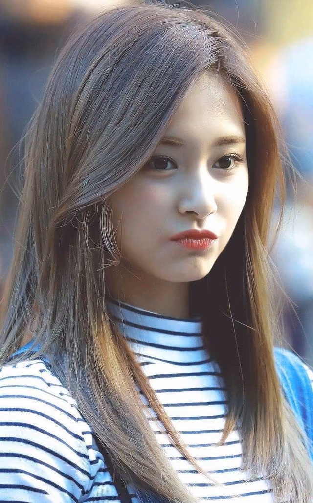 a656dabfcc0a4b5d73fbcd99e002a5a7.jpg