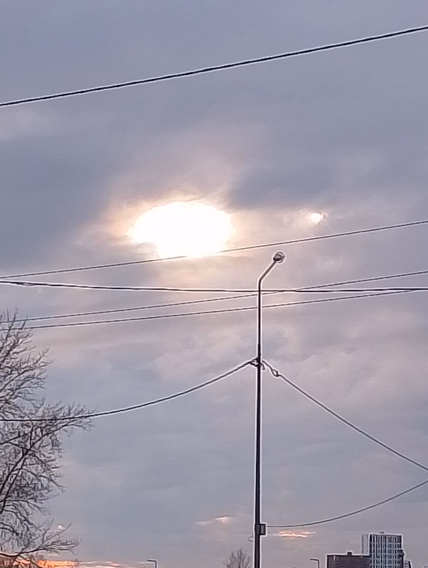 a664caa317d8ce80597c1c1c82412929.avif