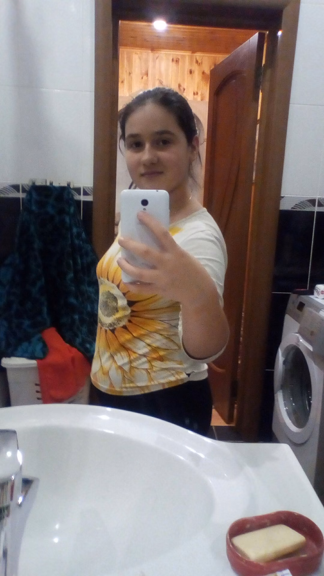 ac2c0fcb13ac02bb7342884f1428d30c.avif