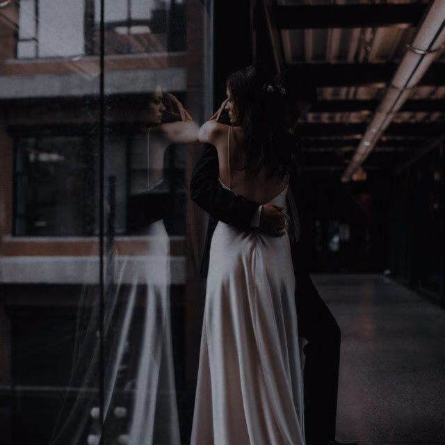 ae1e0929f22ac275e3398d8a4e05b035.avif
