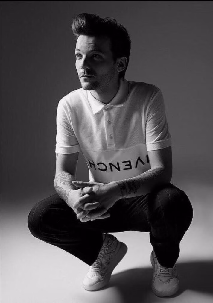 af1d9d40fa244a2875d7a8a5aa2d06c4.jpg