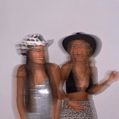 b01b8cbe40f9953f1279c16a9aa2bf2f.jpg