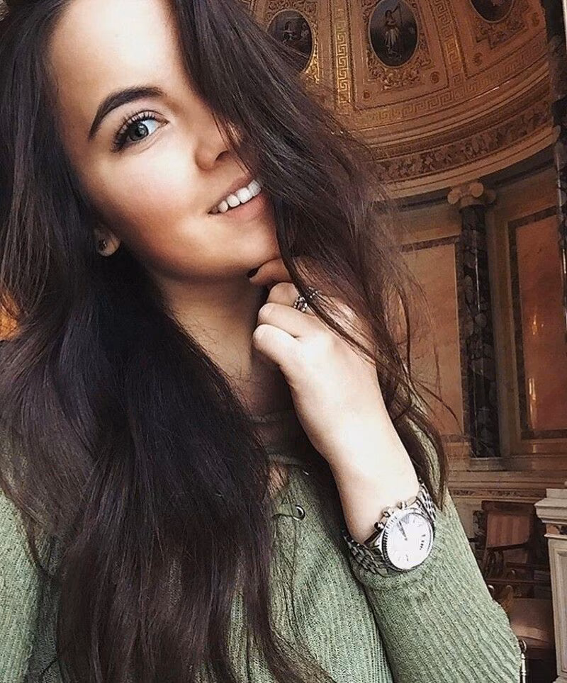 b09e03e00ef75ed54c544762bfa5bd3a.avif