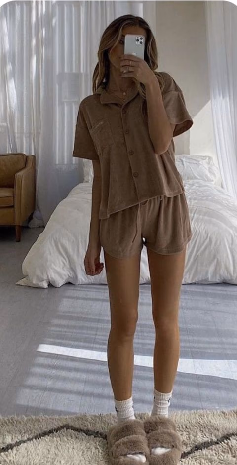 87036b81f5141526a7f7ae696920e17a.jpg