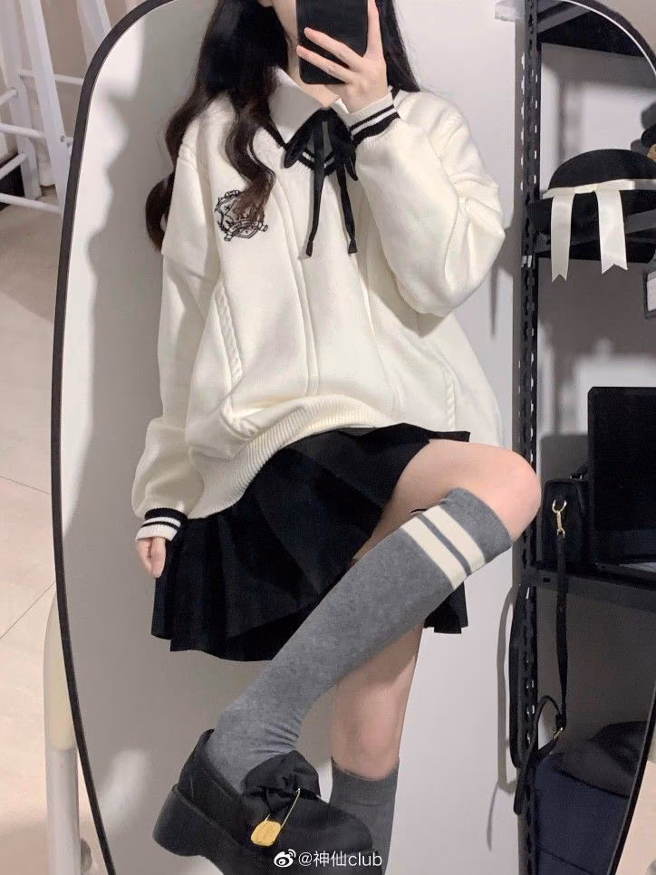 b24a6d32dd3c0147750aa54884cf6630.jpg