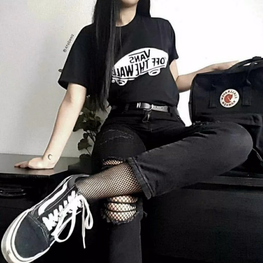 b56953fd04ab74fd1de506417a4edac1.avif