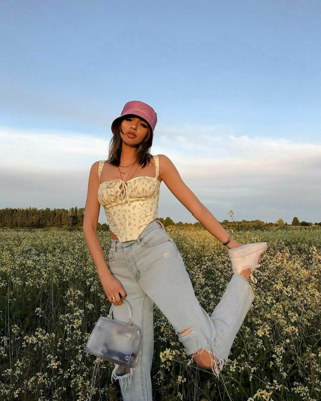 b56ba8193fa8f15ae7523044a480bb21.avif