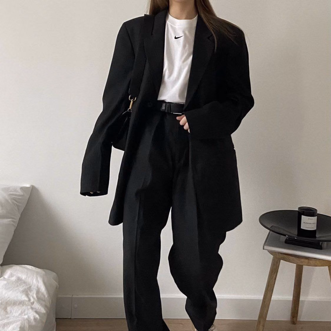b69a4ab70161d2f8746a070faab6a648.jpg