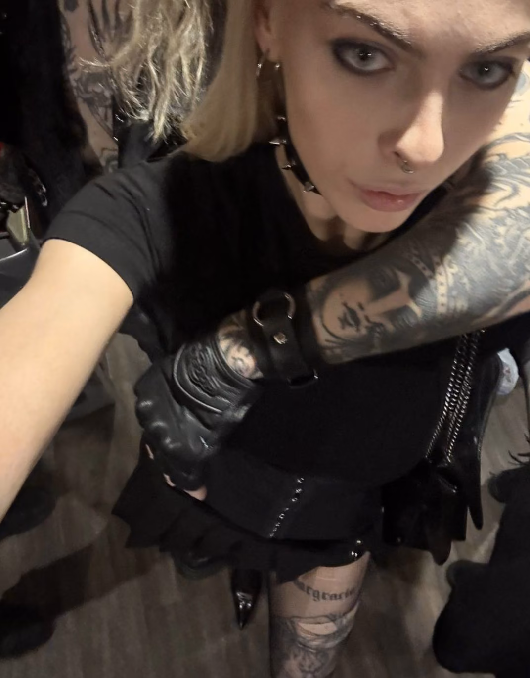 b7beab33d6561a2ff871689d675fd96f.jpg