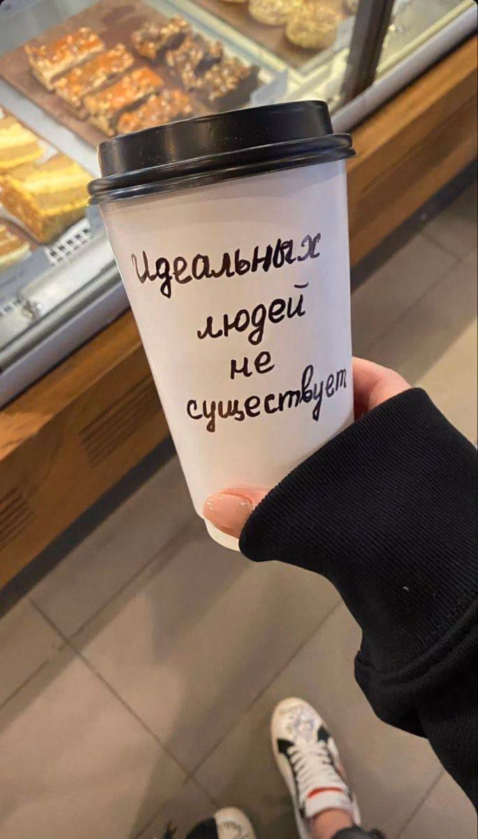 b8b9f6c77ca2bd2b35c21a02e1c43191.jpg