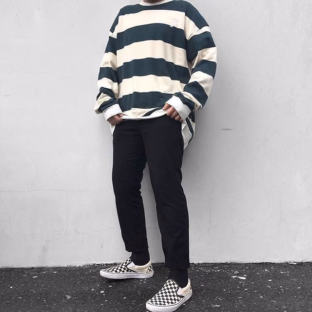 b935a7fc18d92da2c6f0a260a7313fd9.jpg