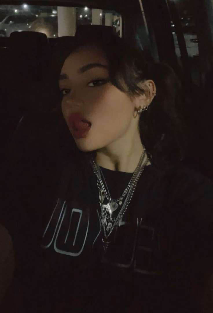 bb2ebe686571419c38914f8b3b7fec66.jpg