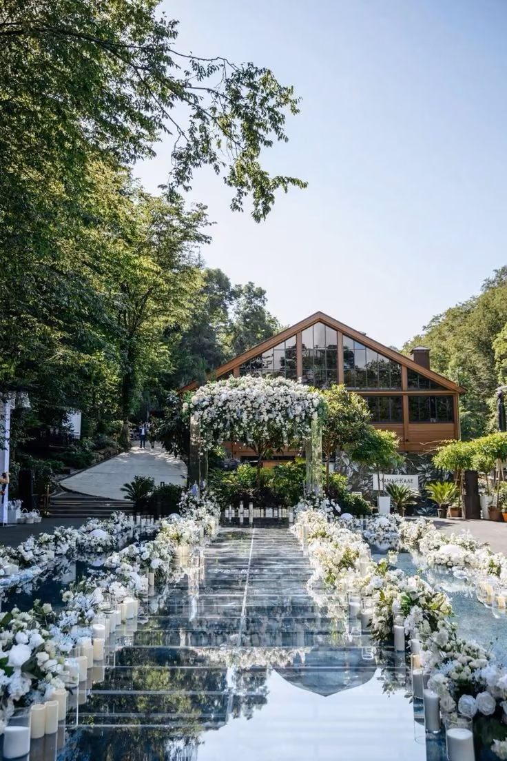 bb37d69a5a4adb64f8d9f7d6b16766f5.avif