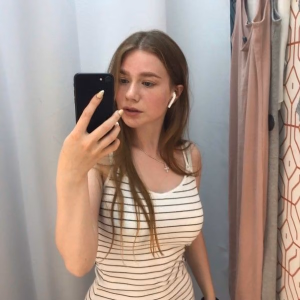 bbf0a5102c42e22d72accbc7b1d05d72.jpg