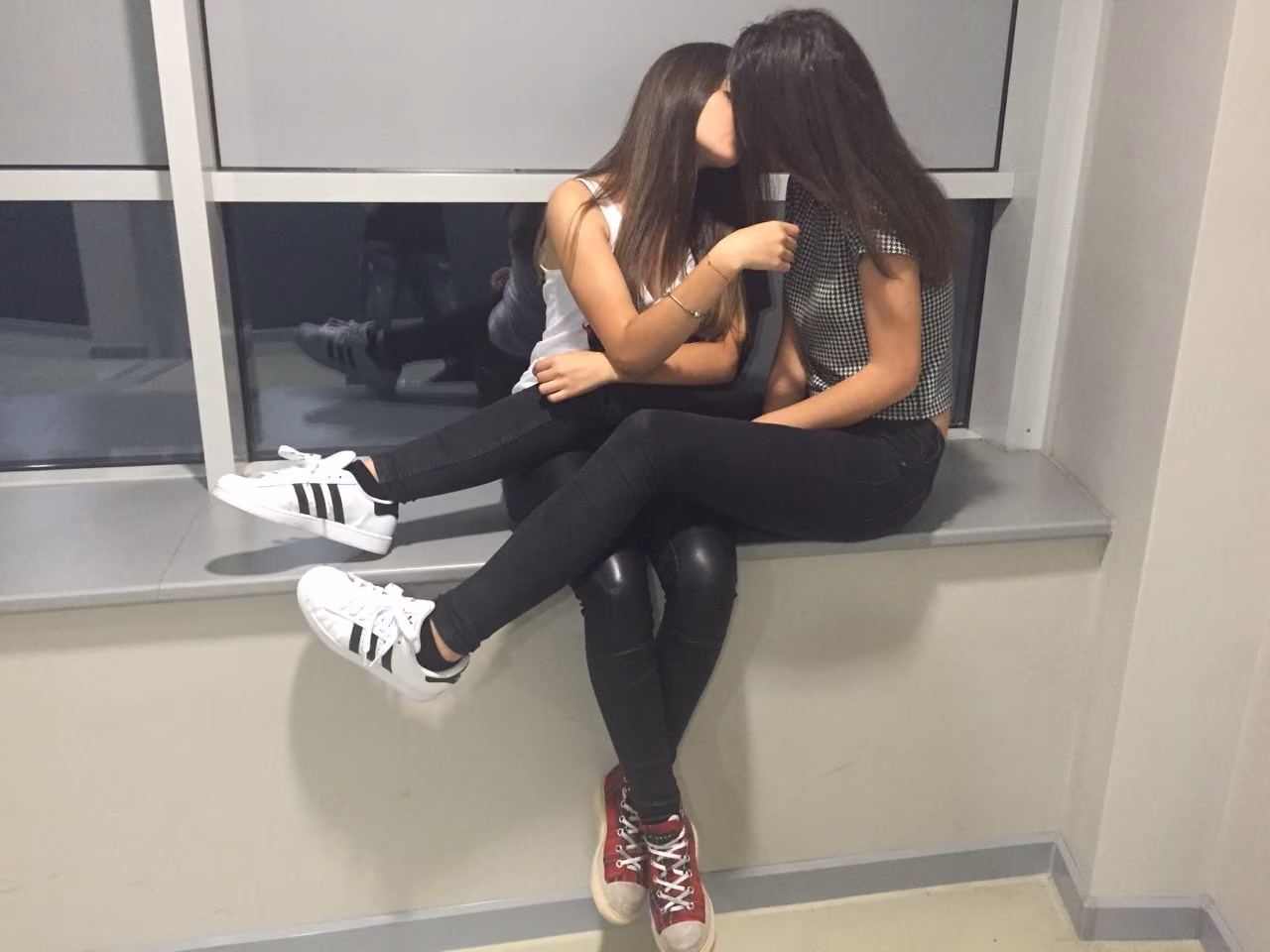 bc4fdd801afc93abf0cb5f18e17ce4d1.avif