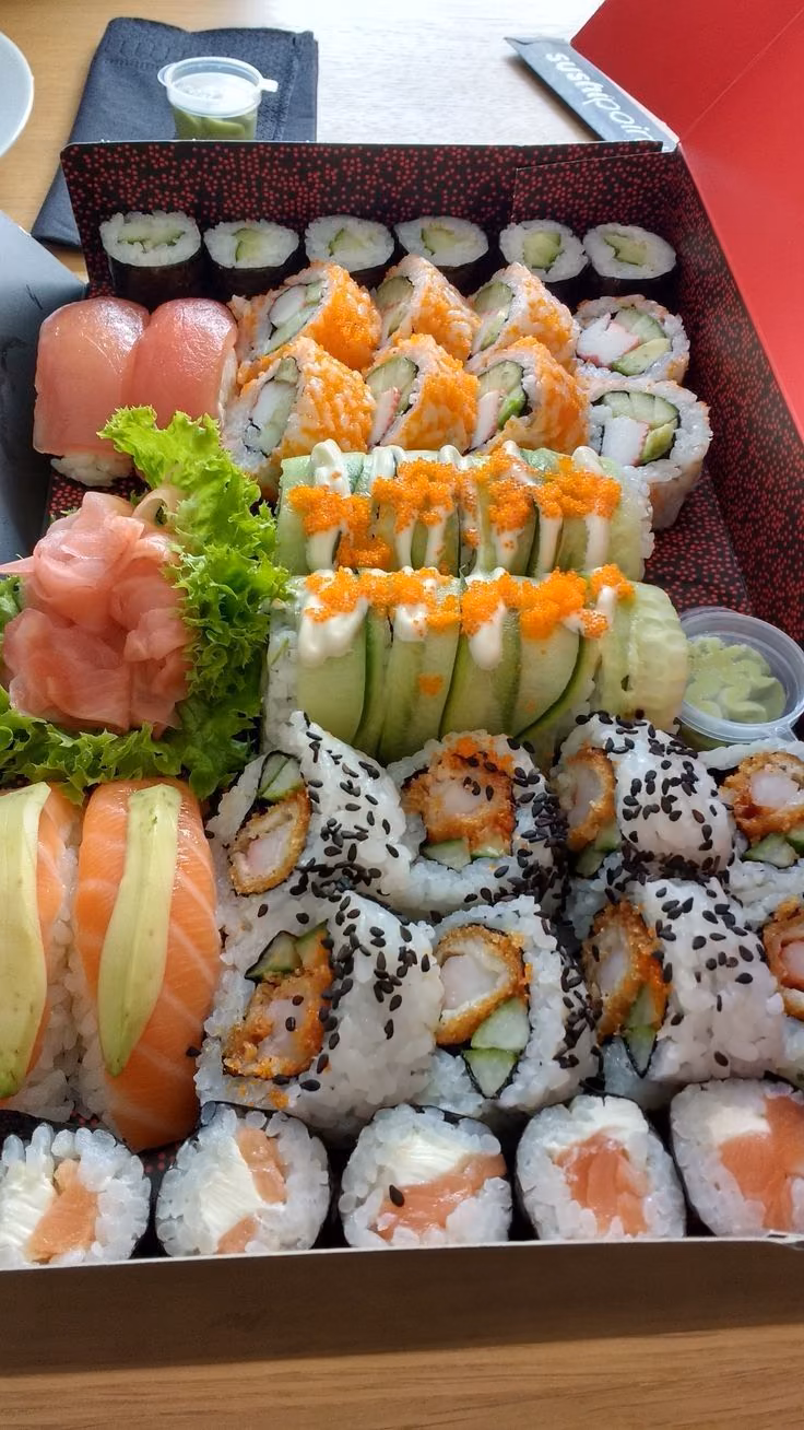 bc903714c5f78c86c0a7b111271afee8.avif