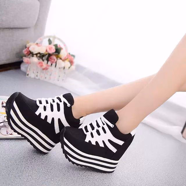 bfd657aa6b4e656a28ccecaa8a2c03e1.jpg