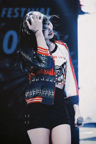 bfd735bb9ae8a5e5a12999e627b78175.jpg