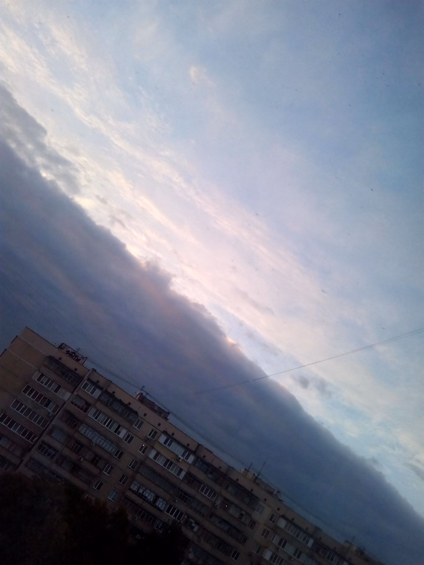 c1878c4bd2a93bd4bcfd5759f9ce1a13.avif