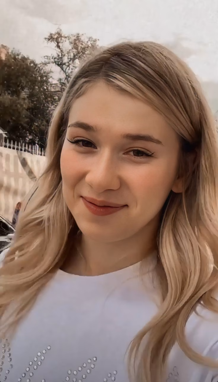 c1d42b3c0bb9aeadb3378ff09f721f2c.jpg
