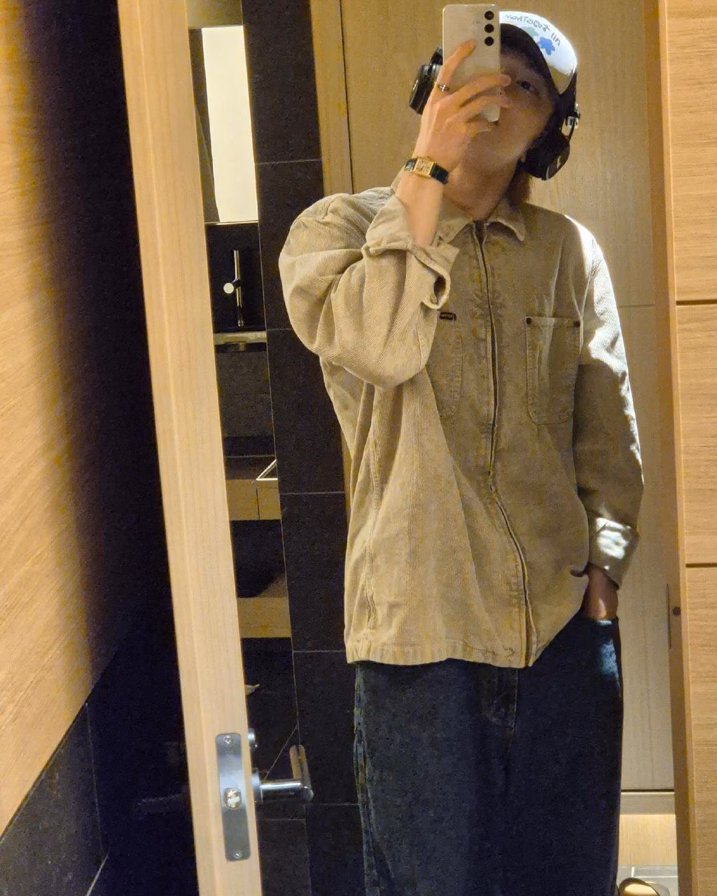 c8376da3a8cc4cdc84740f88caf6a18d.jpg