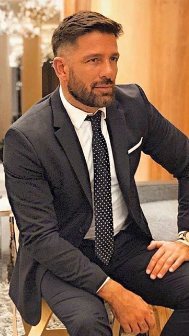 0becb441cf7d9178ca0e2f63b1c1e387.jpg