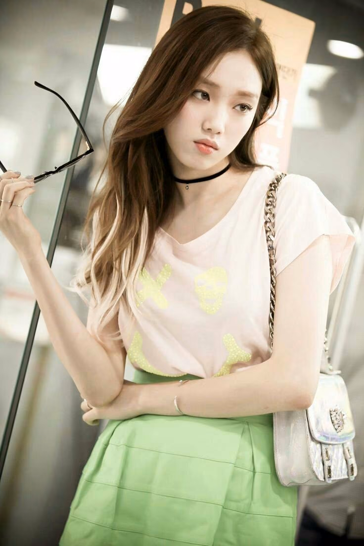 d27a9f2f39ed6e3e07bf7ecf1a568a01.jpg