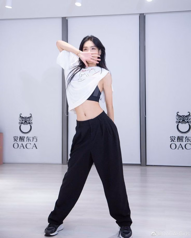 d485cbb5c1598f14dba80c350dbbfb4c.jpg