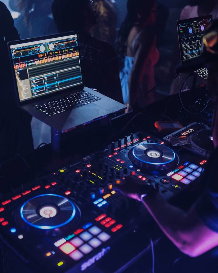 d49c708999ca32736deba29732672dd6.avif