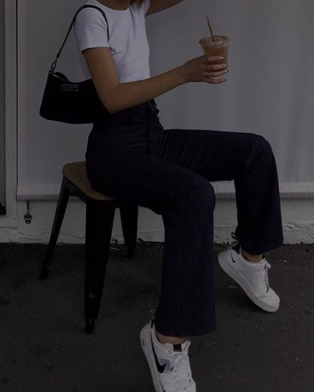 d4bae55ce7b0aef462e58a63908af5df.avif