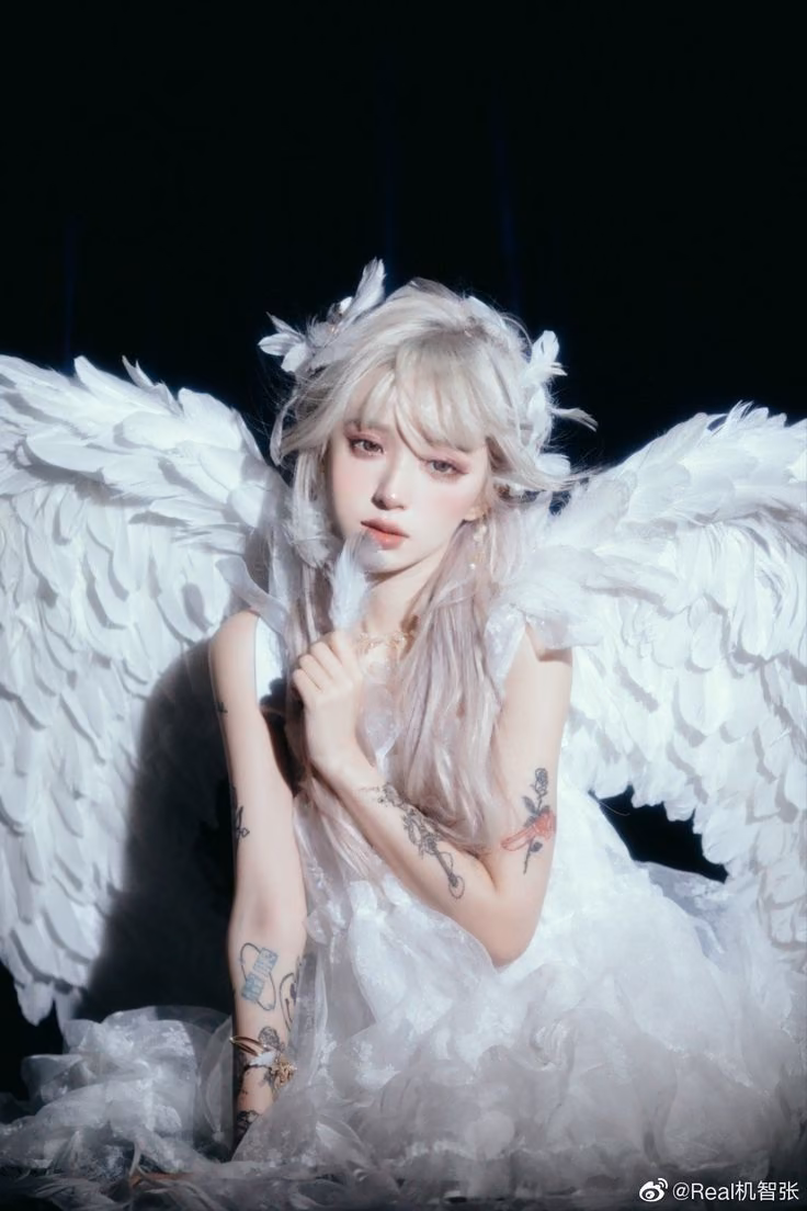 d555853b3066baf3d628661b54db0635.avif